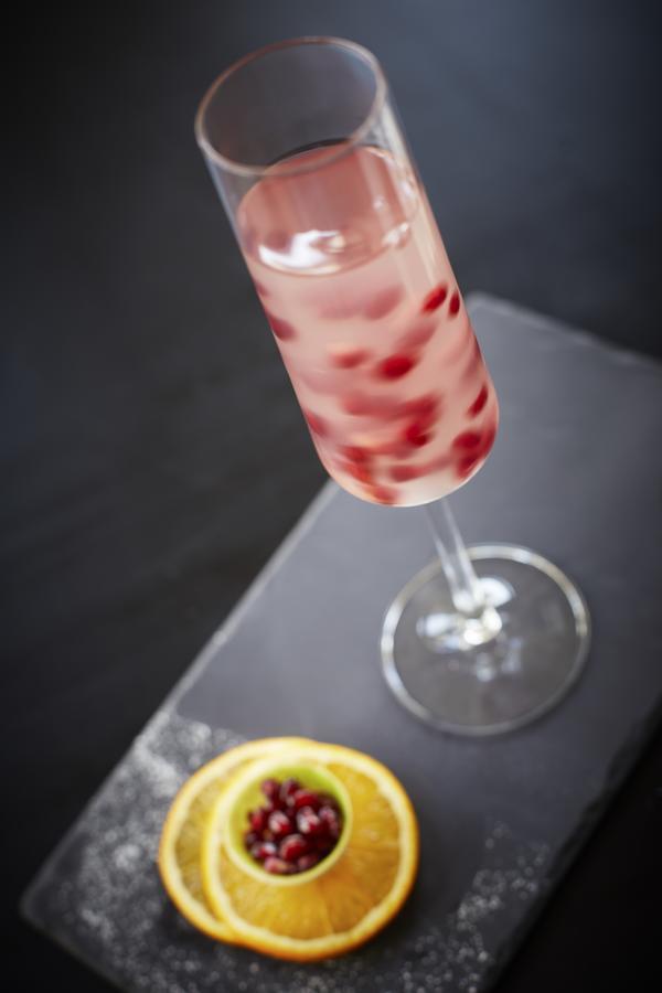 Taj Swarna, Amritsar酒店 外观 照片 A glass of Kir Royale