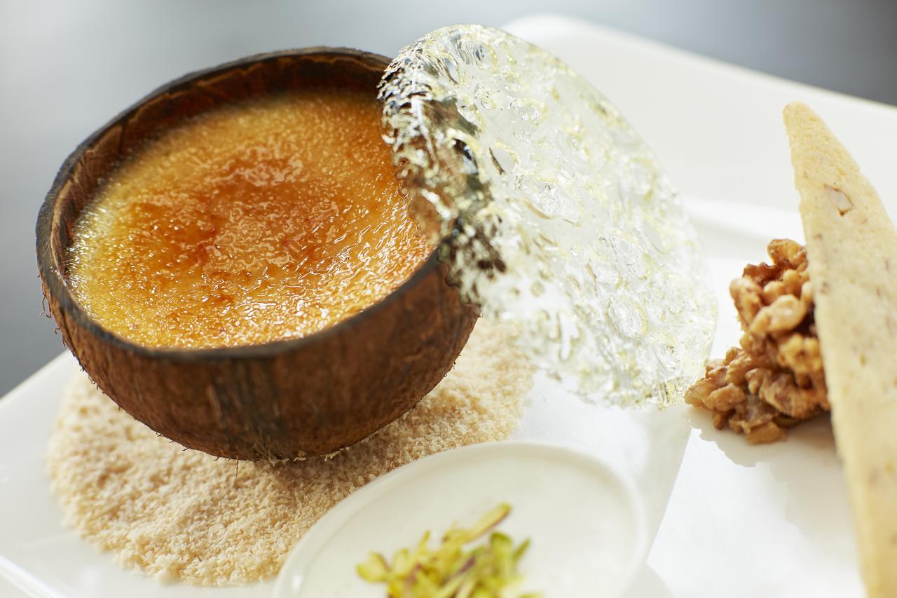 Taj Swarna, Amritsar酒店 外观 照片 A crème brûlée